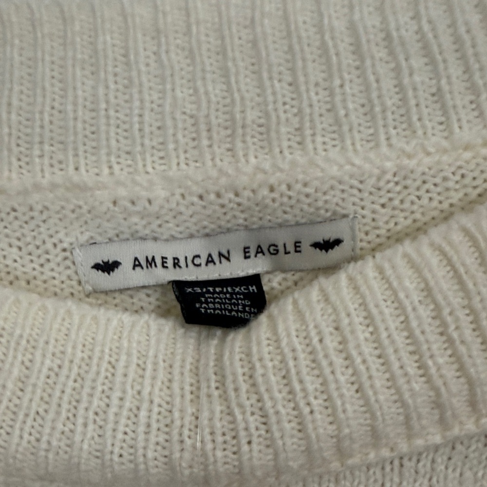 American Eagle Outfitters Cream Sweater with Black Cat - Picture 3 of 4